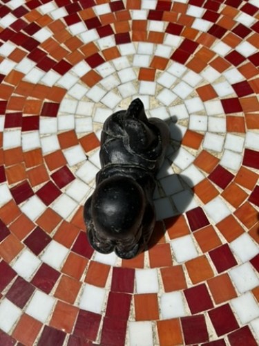 Statuette moine allonge haut